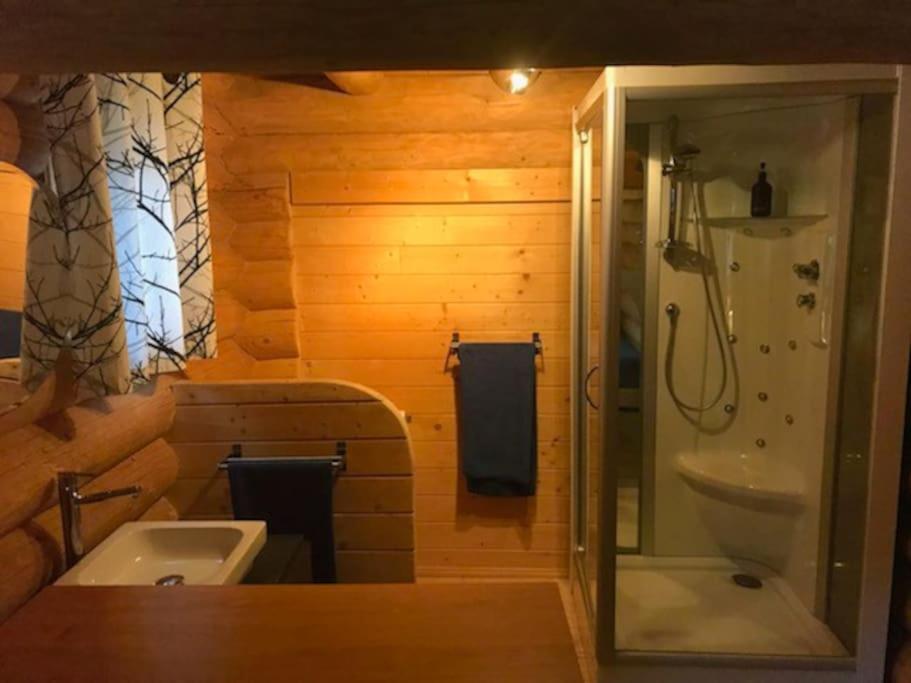 Chalet Les Pins Blancs Allos Bagian luar foto
