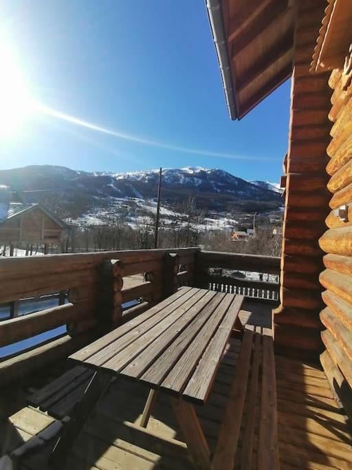 Chalet Les Pins Blancs Allos Bagian luar foto